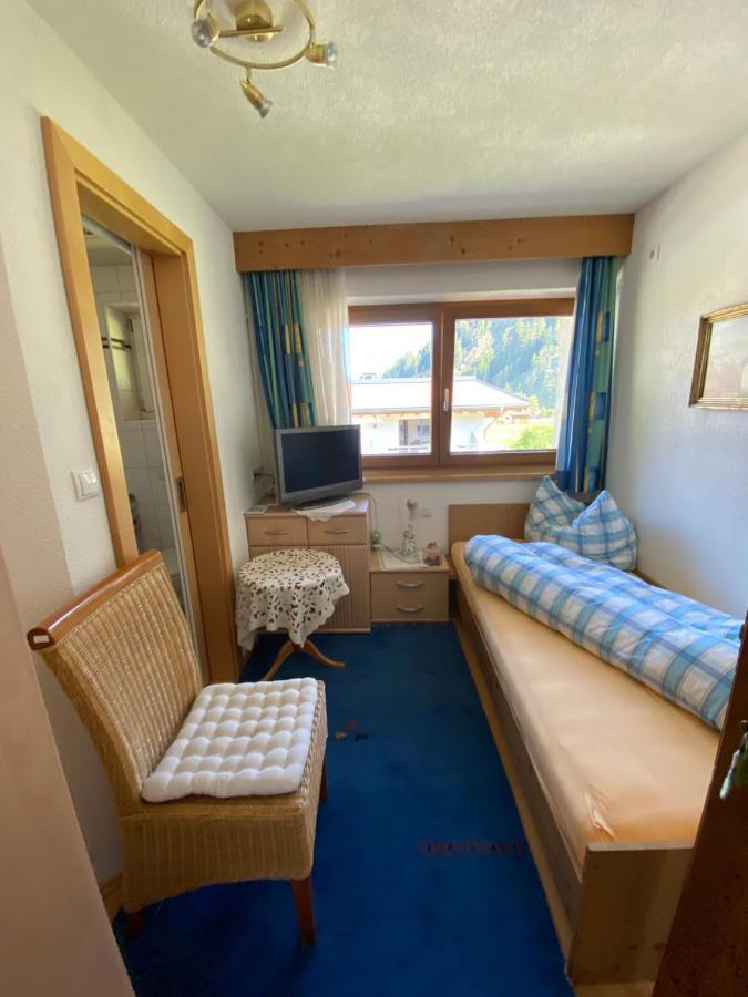 Gaestehaus Waltraud Längenfeld Kültér fotó