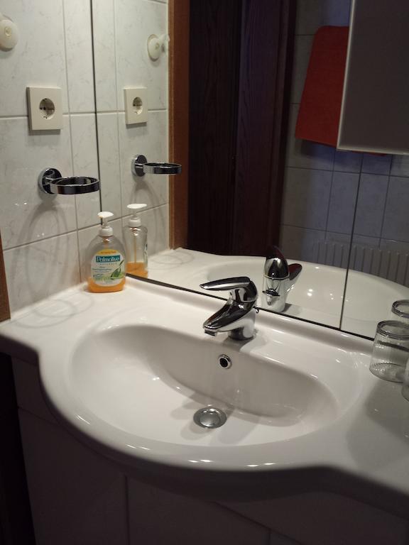 Gaestehaus Waltraud Längenfeld Kültér fotó